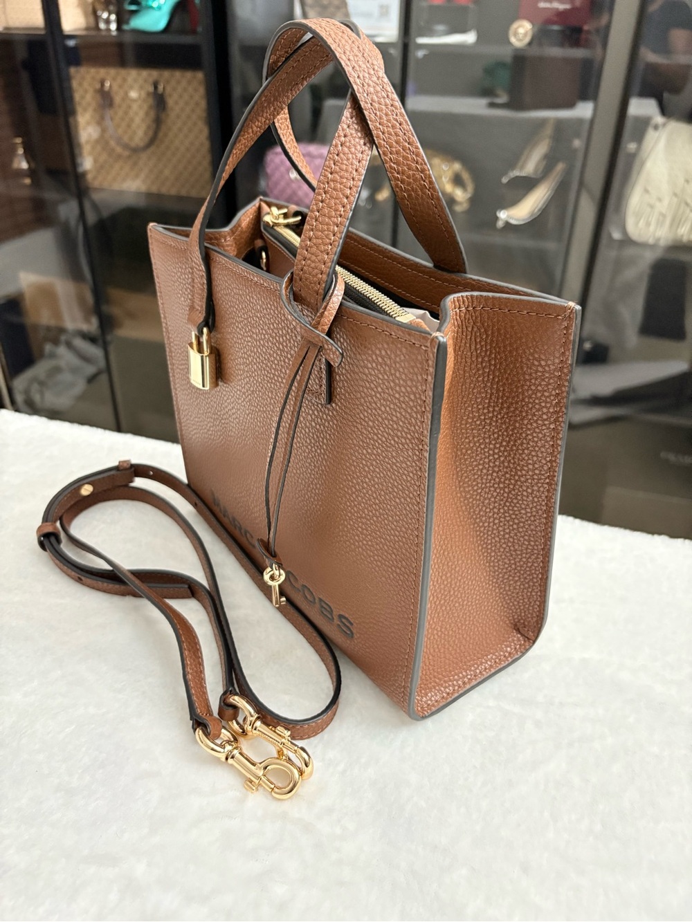 Marc Jacobs Mini Grind Leather Tote – Carmel - Picture 6 of 13